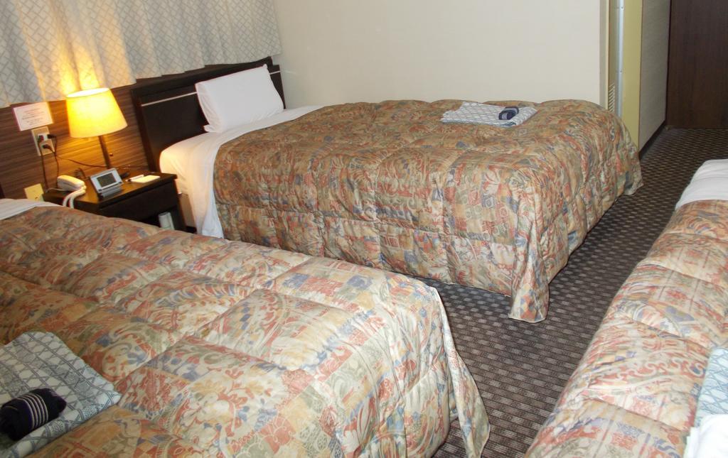Hotel Matsuyama Hills Extérieur photo